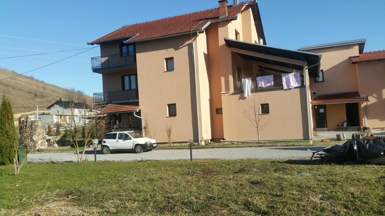 Apartmani Natura Sanski Most المظهر الخارجي الصورة
